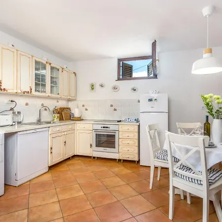 Feriehus Oleandra By Interhome