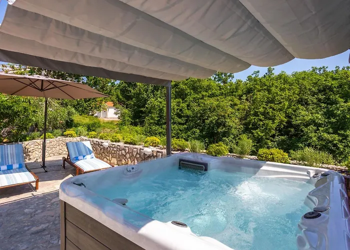 Ferienhaus Oleandra By Interhome
